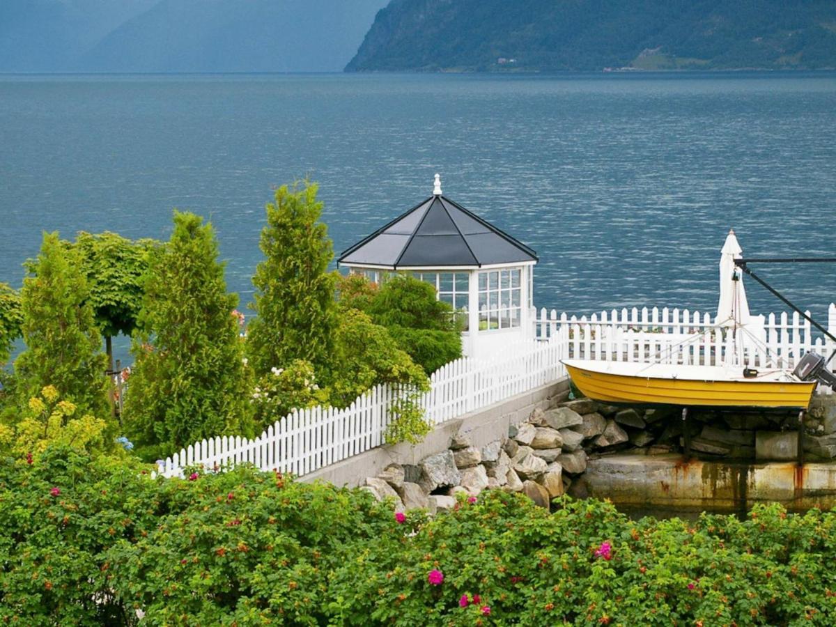 Two-Bedroom Holiday Home In Leikanger Leikanger  Exterior foto